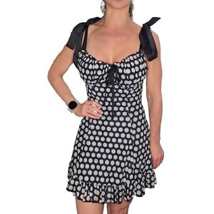 NWT Dolls Kill Black & White polka dot dress w ruffle trim & Bow Straps Size M